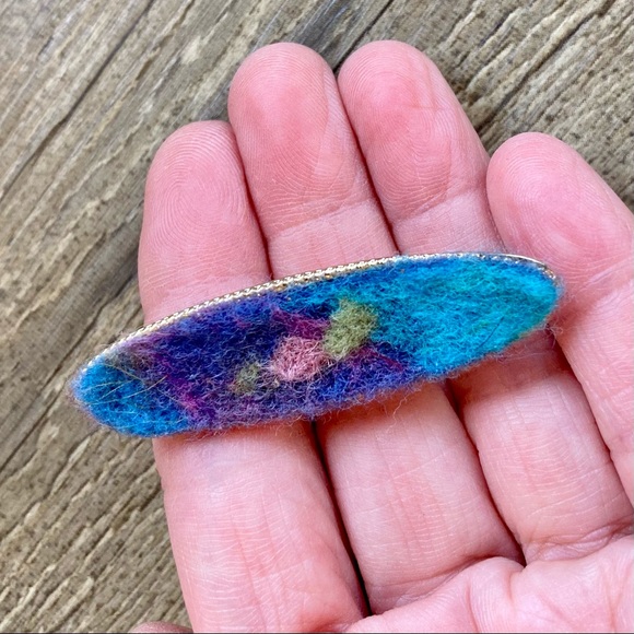 Handmade Bar Pin Needle Felted Fiber Art Brooch - Picture 7 of 8
